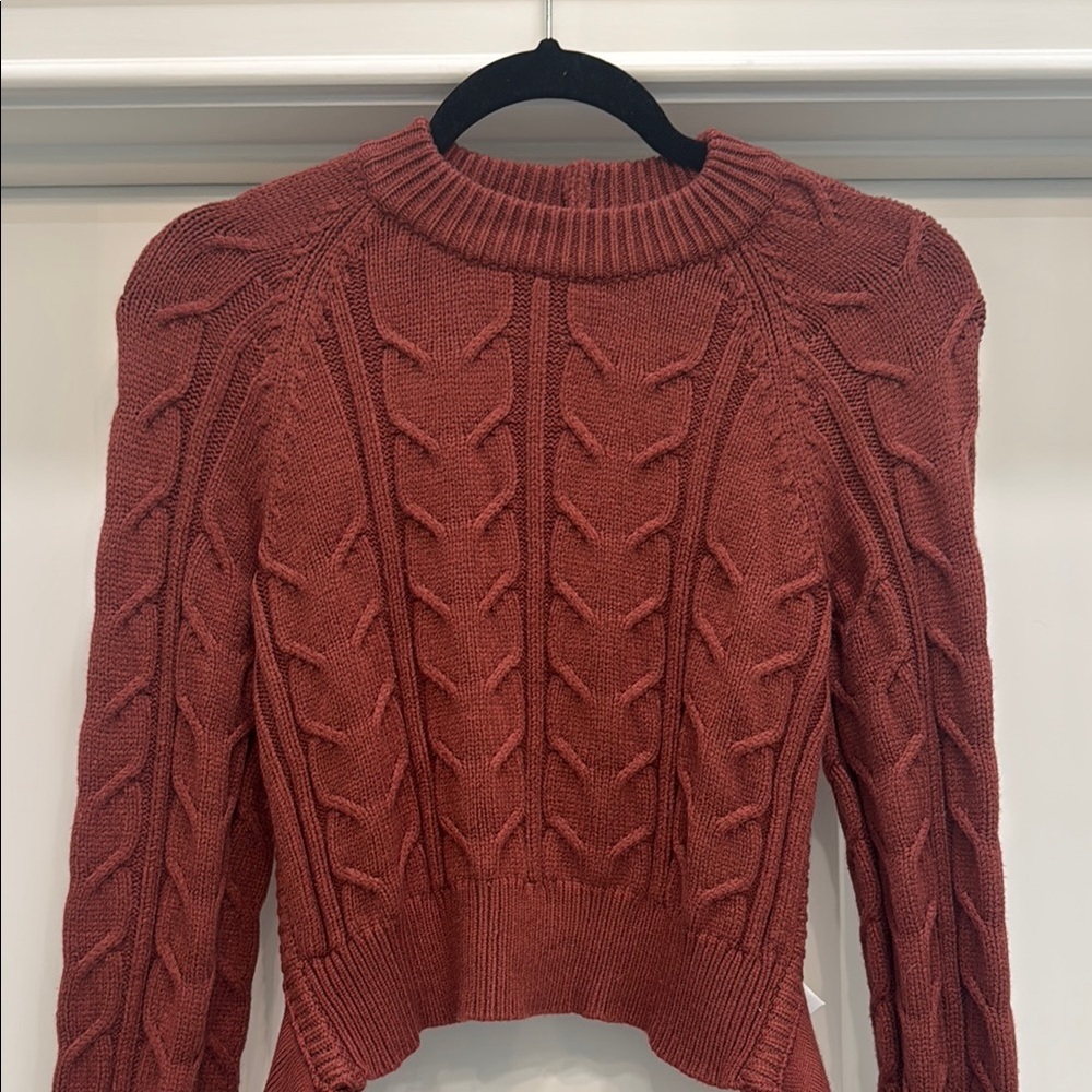 Sexy Women's Cable Knit Sweater - Rust